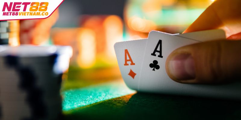 Thông tin các thuật ngữ cơ bản trong Poker
