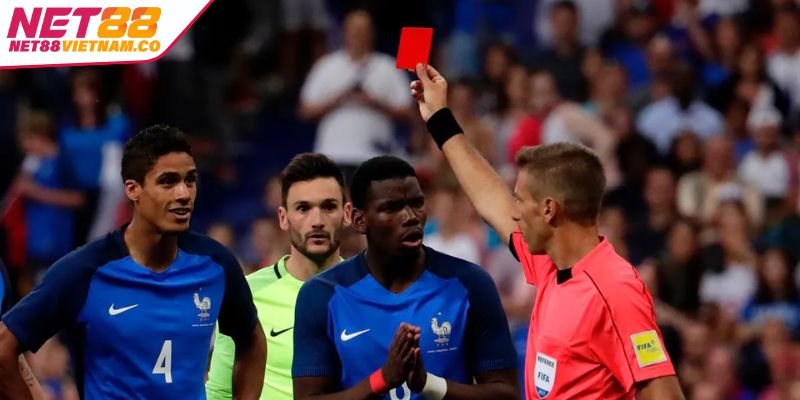 Xem xét lối chơi hai bên